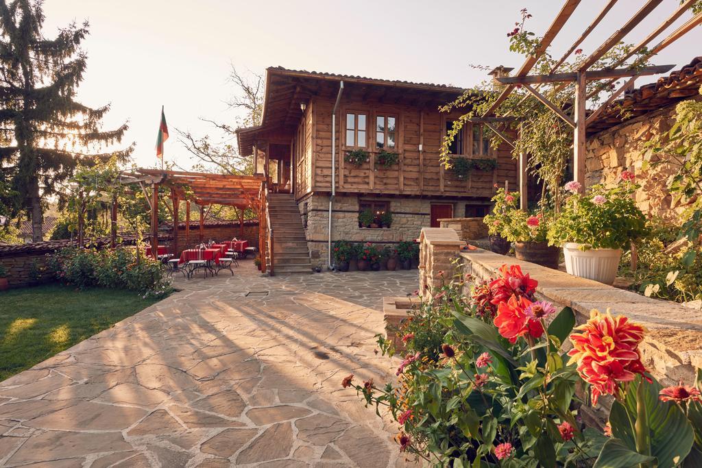 Yovina House Zheravna